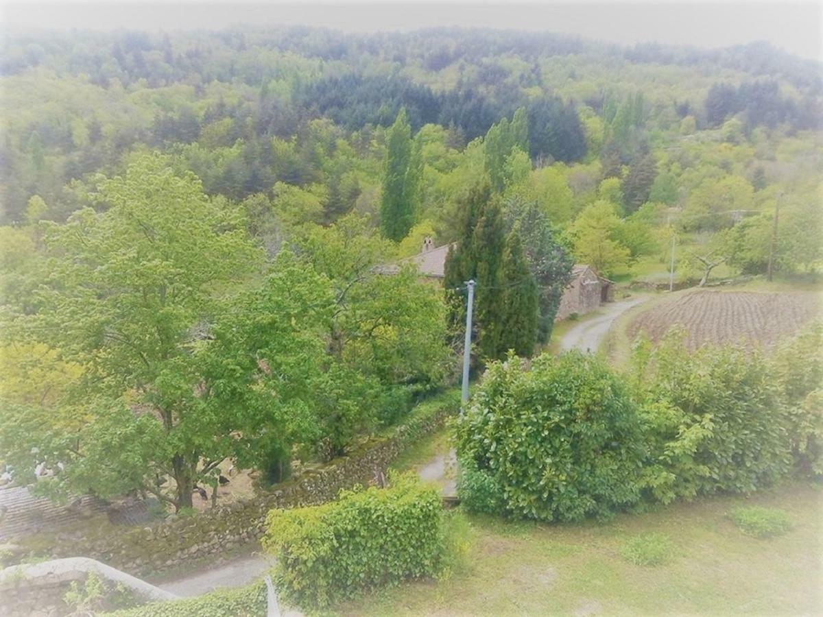 Un Petit Coin De Paradis Gluiras Buitenkant foto